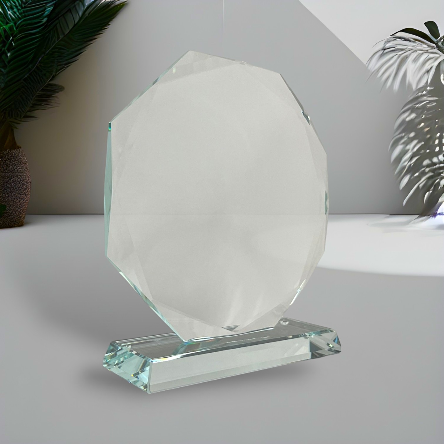 Kristály üvegplakett 17 cm (nyolcszög) egyedi gravírozott szöveggel vagy képpel