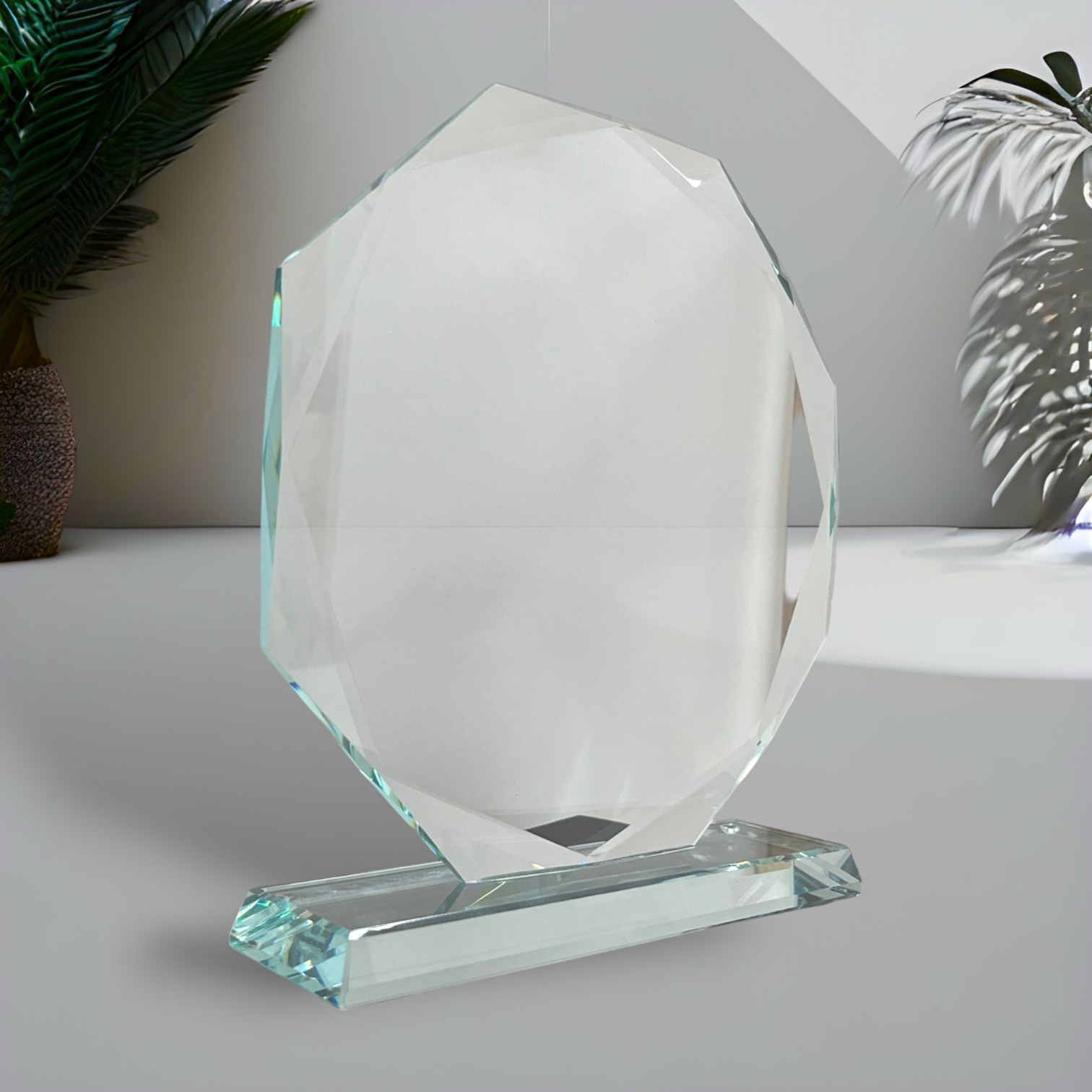 Kristály üvegplakett 21 cm (nyolcszög) egyedi gravírozott szöveggel vagy képpel